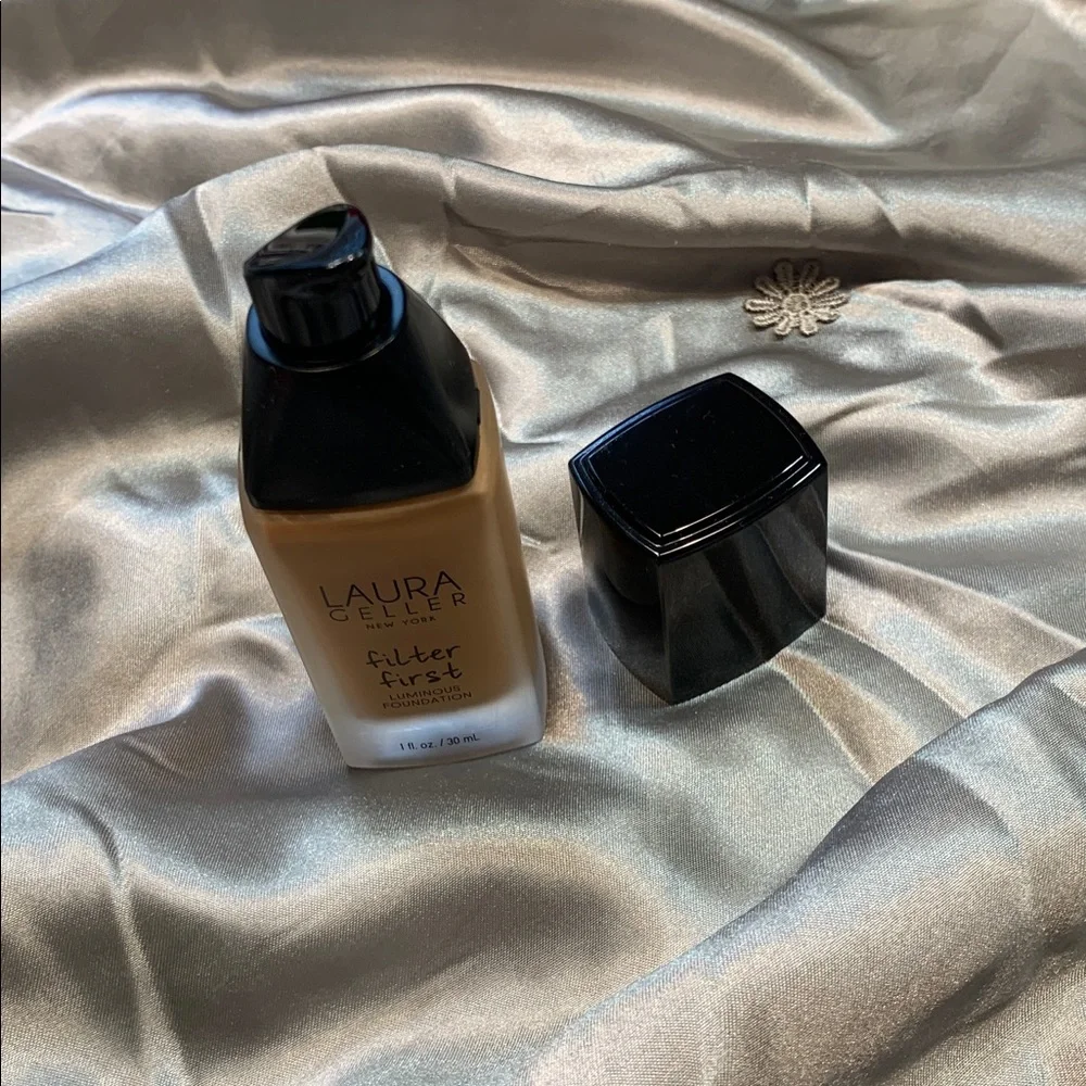 🌹Laura Geller Filter First Luminous Foundation - COGNAC Warm Tan Shade